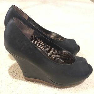 Seychelles Peep Toe Wedges
